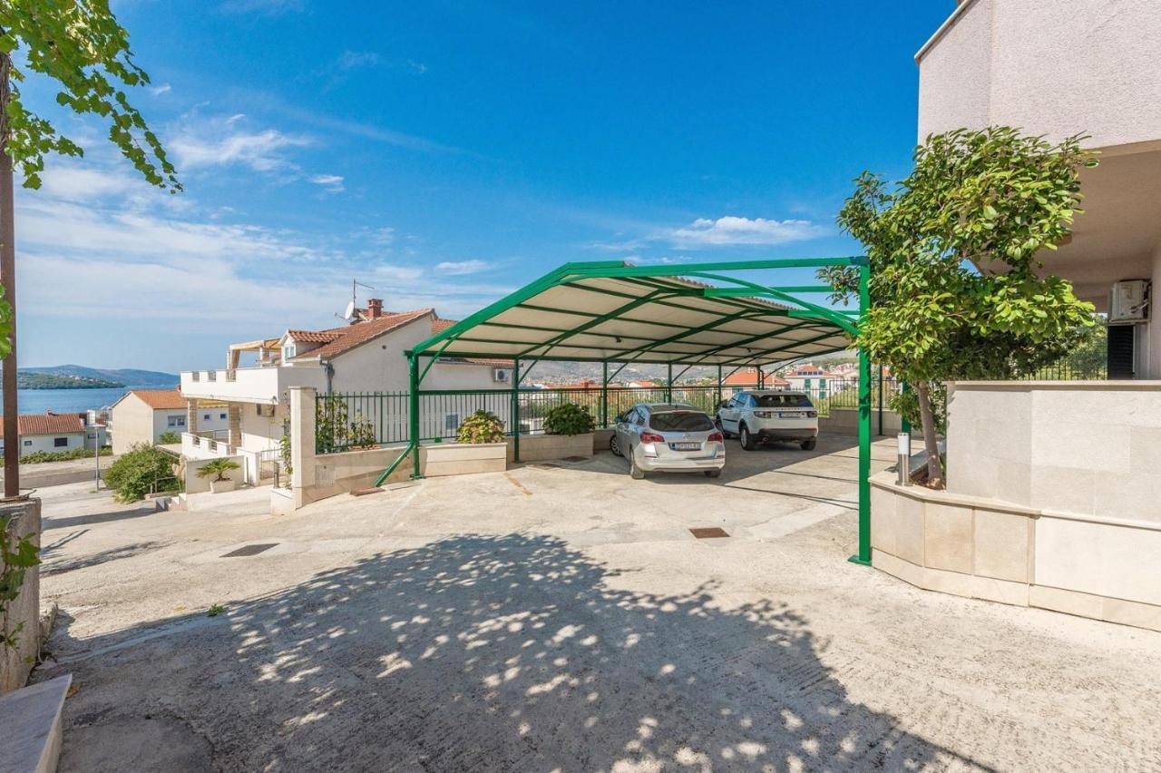Apartments Ivana-Mira Okrug Gornji Buitenkant foto