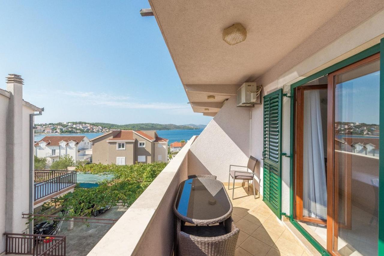 Apartments Ivana-Mira Okrug Gornji Buitenkant foto