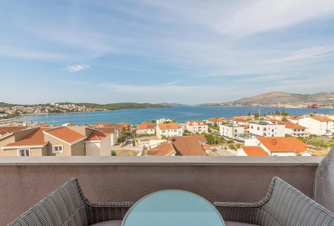 Apartments Ivana-Mira Okrug Gornji Buitenkant foto