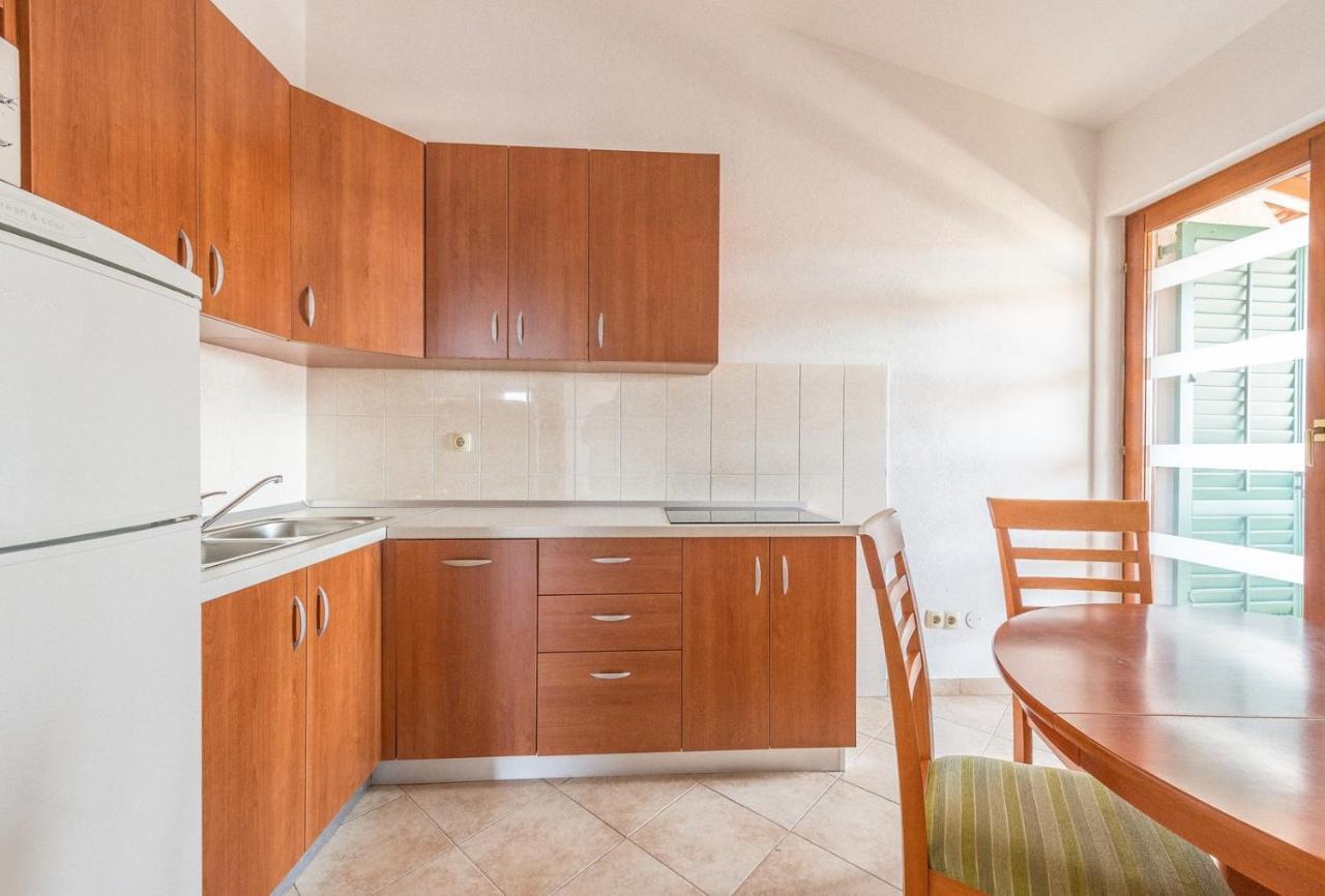 Apartments Ivana-Mira Okrug Gornji Buitenkant foto